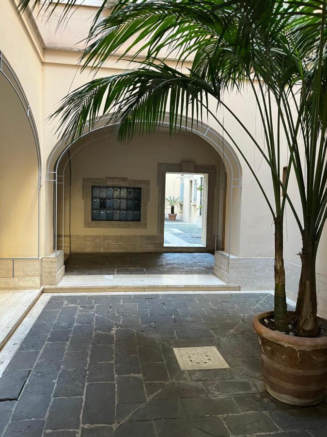 Shabby Roman Studio- Ai Fori Imperiali Ngoại thất bức ảnh