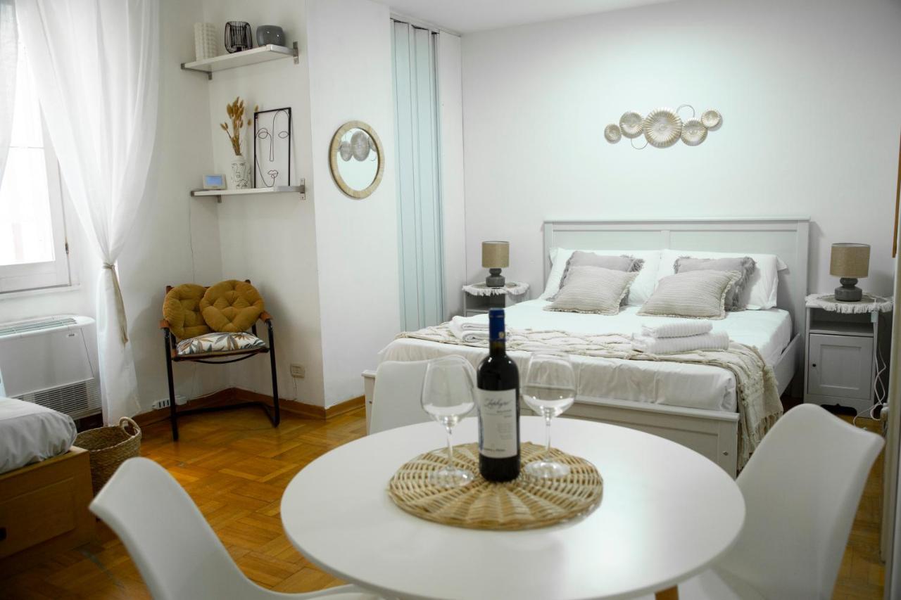 Shabby Roman Studio- Ai Fori Imperiali Ngoại thất bức ảnh