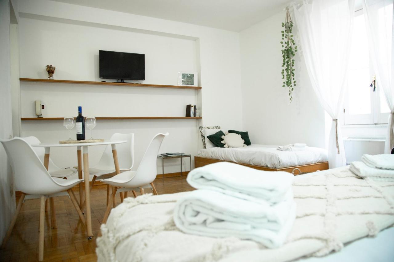 Shabby Roman Studio- Ai Fori Imperiali Ngoại thất bức ảnh